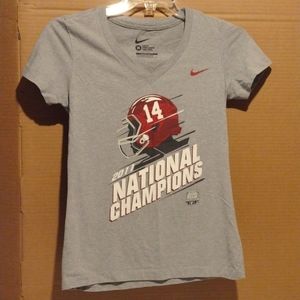 Nike Alabama national champions 2011 women's Tshirt size MD